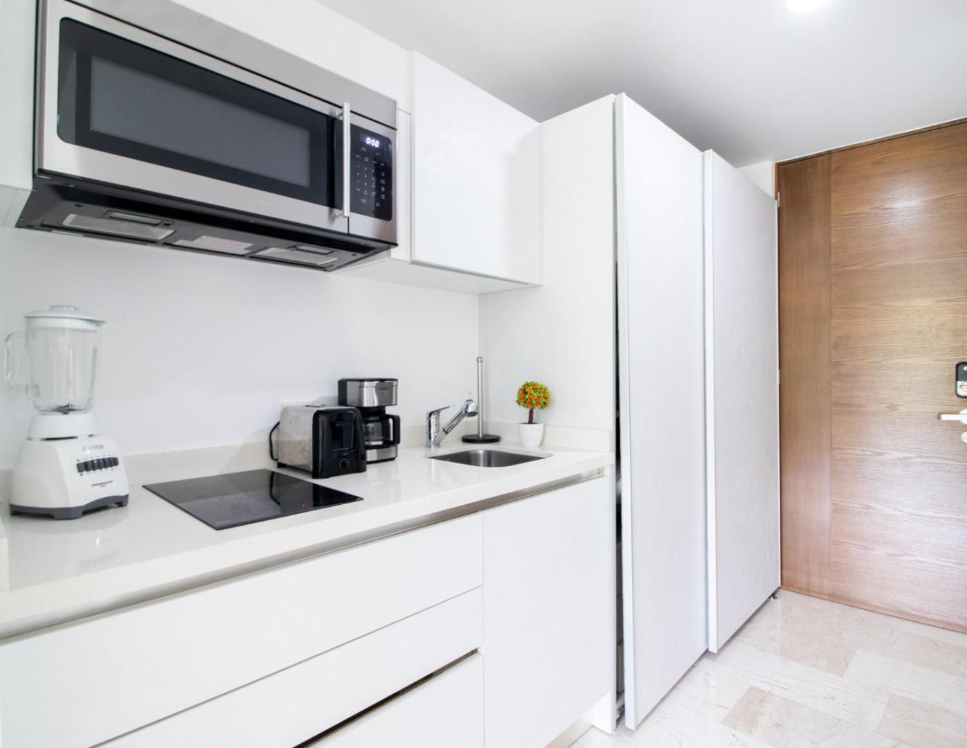 One Paralia Playa del Carmen Room photo
